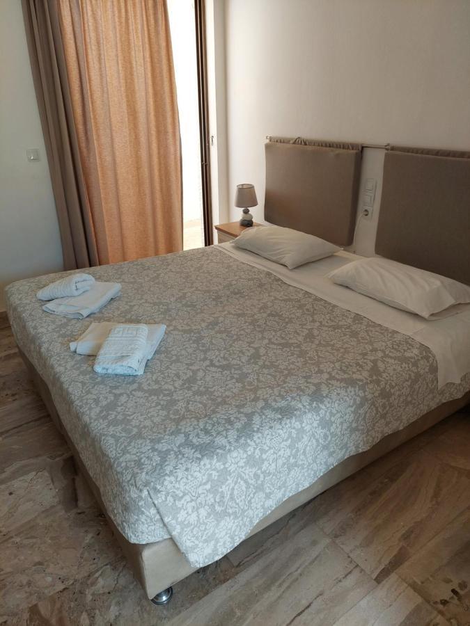 דירות Agia Marina  Golden Star Praxitelous מראה חיצוני תמונה